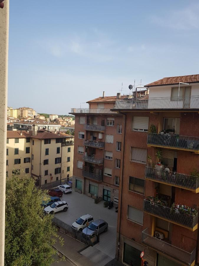 Monolocale sotto il centro storico Appartamento Perugia Esterno foto